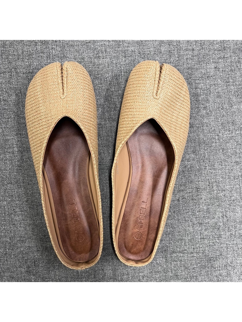 ATBELL Women's Beige Woven Split Toe Flats Size 9.5